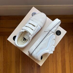 vans old skool / women 8 men 6.5
